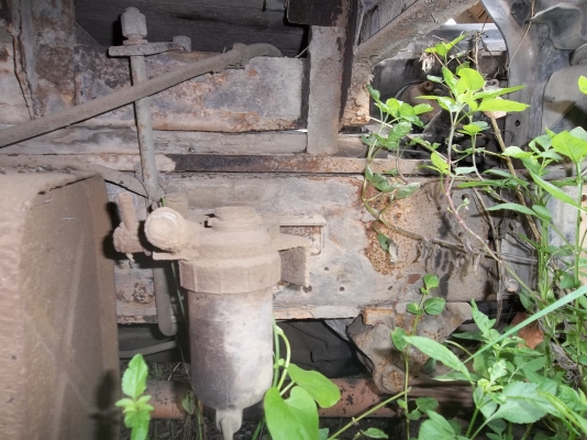 ขายหกล้อตู้น้ำแข็ง2คันแถมบิ๊กเอ็ก1คันด่วนครับมาก่อนใด้ก่อนเล่มพร้อมโอนครับ