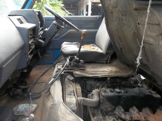 ขายหกล้อตู้น้ำแข็ง2คันแถมบิ๊กเอ็ก1คันด่วนครับมาก่อนใด้ก่อนเล่มพร้อมโอนครับ