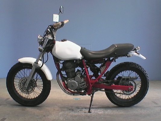 ขายรถมอเตอร์ไซต์คลาสสิคนำเข้าหลายคัน ขายรถมอเตอร์ไซต์คลาสสิคนำเข้าหลายคัน