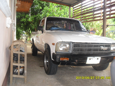 โตโยต้า สี่ขอ ม้าดำ ดีเซล ราคา 58000 ทะเบียนถึง 1 กค 57