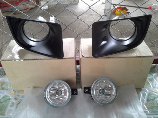 ไฟหน้าall new dmax กระจังหน้า สปอตไลท์