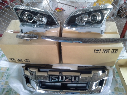 ไฟหน้าall new dmax กระจังหน้า สปอตไลท์