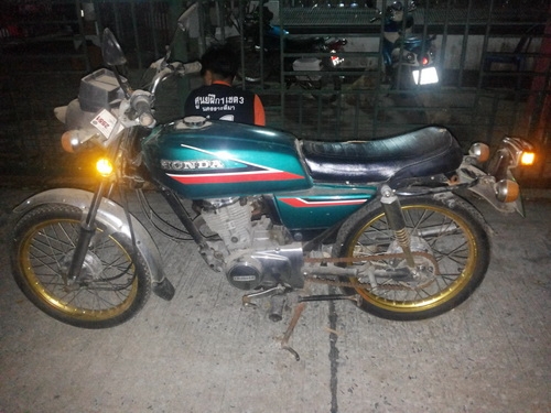 ขาย honda jx110 ทะเบียนเต็มโอนครับ 20000 ครับ