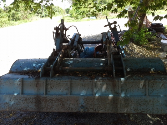 ใบตักรถไถฟอร์ด