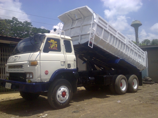 ขายนิสสัน UD CW30 (2 เพลาใหญ่) ราคาไม่แพง 089-4149720