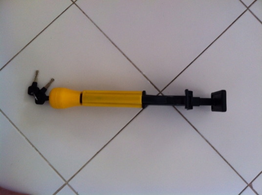 ขาย: อุปกรณ์ล็อครถ