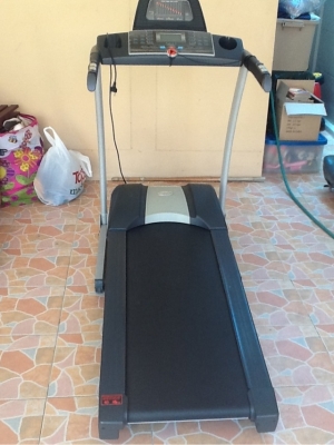 ขายลู่วิ่งไฟฟ้าstrength master