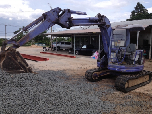 ขายรถแมคโครkomatsu PC50สภาพพร้อมใช้