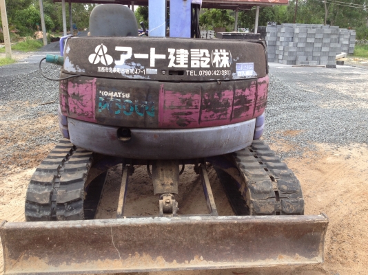 ขายรถแมคโครkomatsu PC50สภาพพร้อมใช้