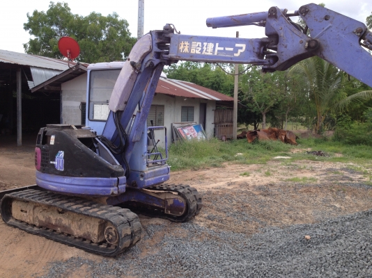 ขายรถแมคโครkomatsu PC50สภาพพร้อมใช้