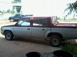 นิสสัน BI M 4ประตู เครื่องz16 เบนซิน