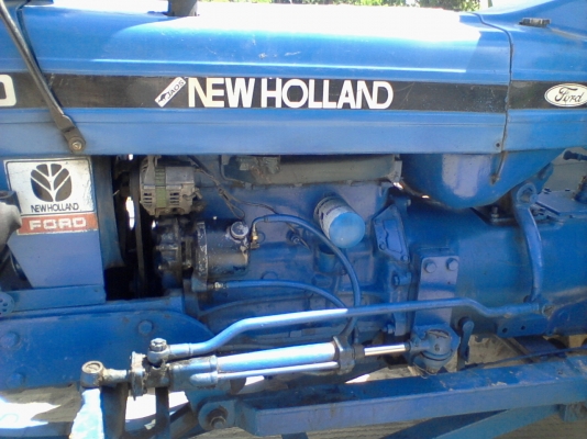 ขายด่วน รถไถ FORD 6600 รหัสเครื่อง T3 DINN 6015 B ราคาต่อรองได้ครับ (บริการจัดส่งฟรีทั่วประเทศไทย)