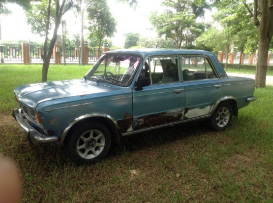 ลดๆๆๆ ขาย  Fiat 125 SPECIAL ทะเบียนโอน ขาดต่อ 2 เดือน สภาพ แห้งๆ เครื่อง 100\% ขาย 35000 ลองดูคับ
