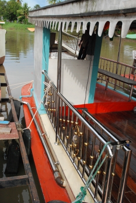 ขายเรือท่องเที่ยวไม้สักทั้งลำพร้อมใช้ (ธวัชชัยรีสอร์ท 2) ขายเรือท่องเที่ยวไม้สักทั้งลำพร้อมใช้ (ธวัชชัยรีสอร์ท 2)