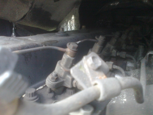 รถสิบล้อ ร็อคกี้ 175