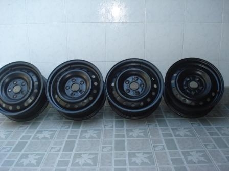 ขายล้อกะทะขอบ 15 5รู 114.3 สภาพใหม่ ขายถูกๆ