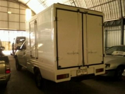 ISUZU D-MAXช่วงยาว ตู้แห้ง เครื่อง2500 สีขาวสภาพเยี่ยม