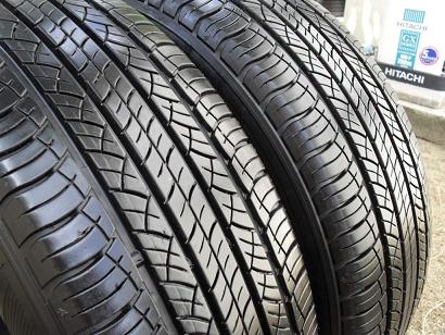 ขายยาง MICHELIN LATITUDE Tour HP ปี2812 1เส้น 2912 1เส้น (1คู่) ไม่มีป่ะ 215/65/16 ราคา 2,600 ดูของแถวปากเกร็ด สนใจติดต่อ 090-676-4651 เบียร์ครับ