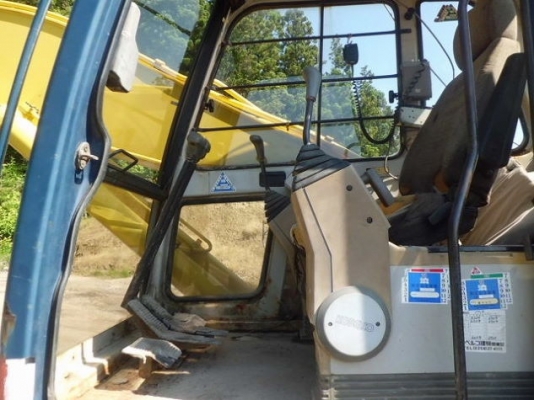 New stock KOBELCO SK200-1 มาร์คทรี สภาพสวยจัด นำเข้าจากญี่ปุ่น แทร็คใหญ่ 800mm