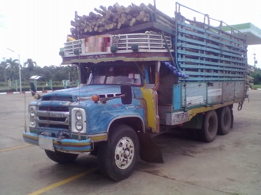 ขายด่วน  สิบล้อ เพลาเดียว หัวยาว