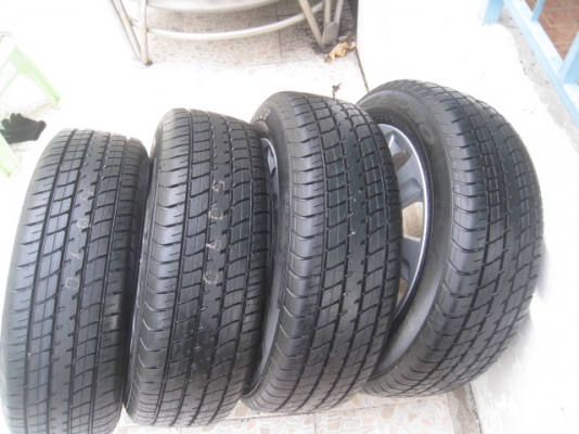 ขายยางถอดจากรถป้ายแดง Dunlop sp sport2030 185/60r15 ปี 1813