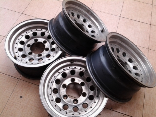 ล้อหยดน้ำขอบ15 ขนาด 7นิ้วสภาพดีขายถูกครับ ล้อหยดน้ำขอบ15 ขนาด 7นิ้วสภาพดีขายถูกครับ