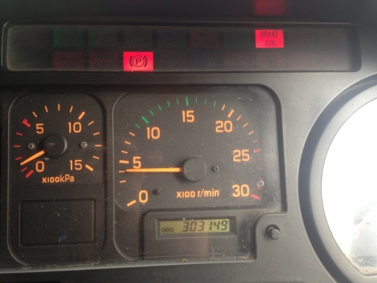 ขายรถ10ล้อดั๊มISUZU เด้กก้า270ยูโรวัน กระบะอลูมิเนียม สนใจโทร0819701072