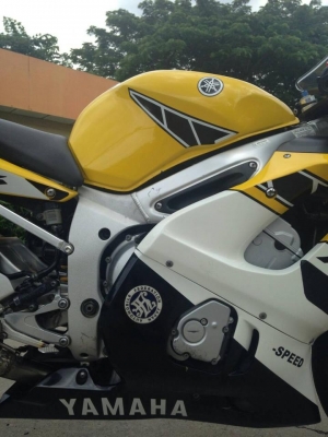 ขาย Yamaha r6 ปี 2000 เครื่องดีสีสวยพร้อมใช้งาน inv. ขาย Yamaha r6 ปี 2000 เครื่องดีสีสวยพร้อมใช้งาน inv.