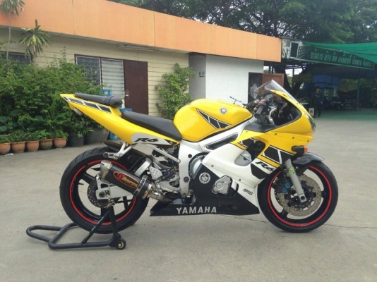 ขาย Yamaha r6 ปี 2000 เครื่องดีสีสวยพร้อมใช้งาน inv.