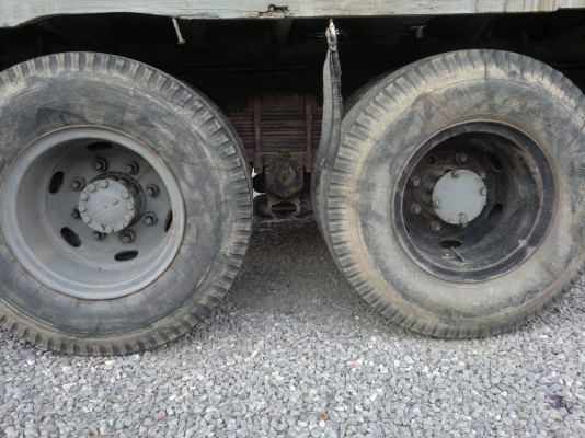 ขาย ISUZU ROCKY 10ล้อ  เครื่อง 6BG1 175cc. ปี 42 เพลาเดียว