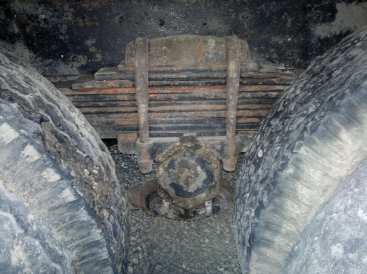 ขาย ISUZU ROCKY 10ล้อ  เครื่อง 6BG1 175cc. ปี 42 เพลาเดียว