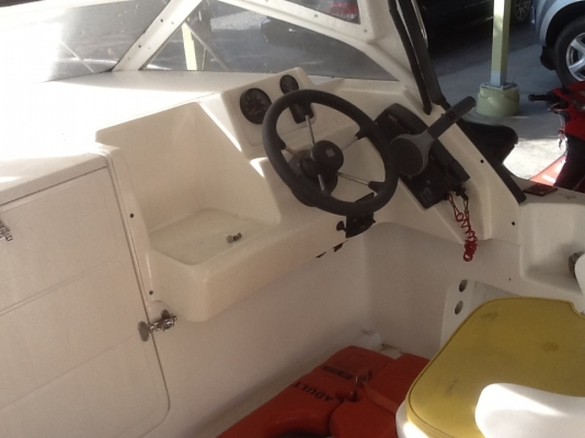 ขายเรือตกปลาYamaha สภาพดี 17ฟุต ขายเรือตกปลาYamaha สภาพดี 17ฟุต