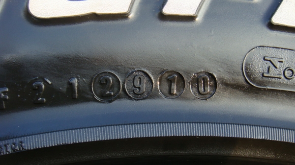 ขายยาง BF Goodrich Allterrain 285 75 r16 ปี10