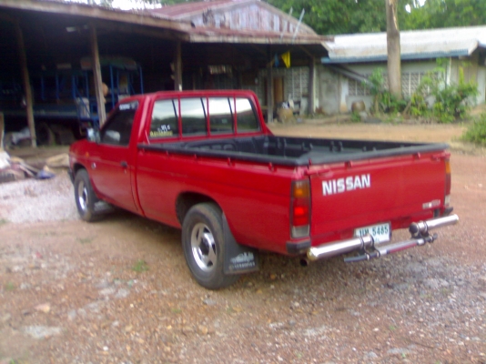 ขายNISSAN BIG M ปี40ตอนเดียว จอโค้ง เครื่อง2500 สภาพสวยๆคับ ขายNISSAN BIG M ปี40ตอนเดียว จอโค้ง เครื่อง2500 สภาพสวยๆคับ