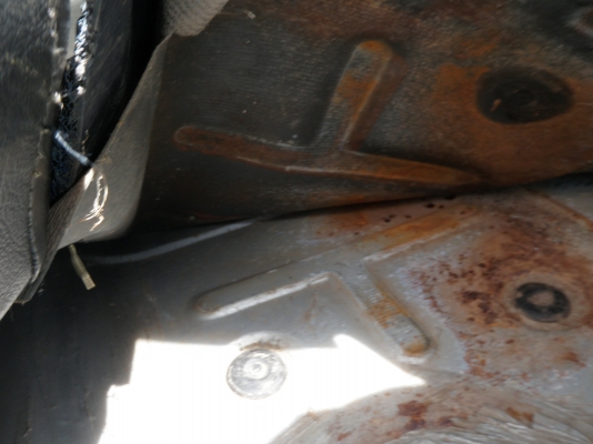 MAZDA ตอนเดียว 5 เกียร์ ครับ MAZDA ตอนเดียว 5 เกียร์ ครับ