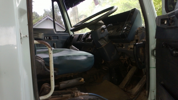 10ล้อดั้มร็อคกี้FVZ 195แรง ห้างแท้ เครื่องสวย คัสซีสวย ยางสวย