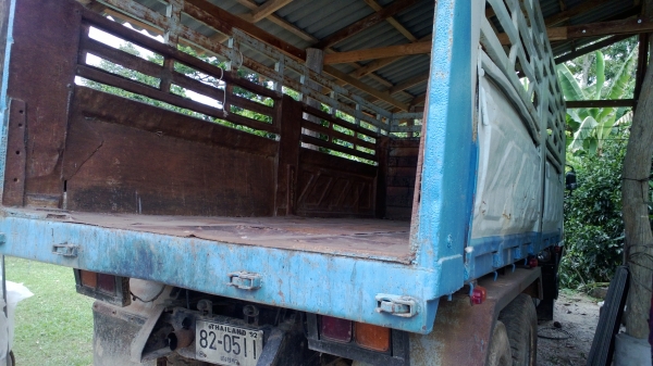 10ล้อดั้มร็อคกี้FVZ 195แรง ห้างแท้ เครื่องสวย คัสซีสวย ยางสวย