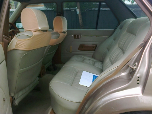 ขาย toyota corona1.8สภาพสวยพร้อมใช้ครับ ขาย toyota corona1.8สภาพสวยพร้อมใช้ครับ