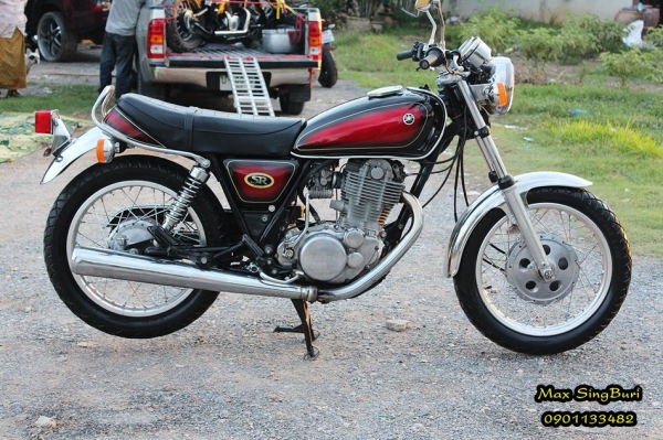 แม็กสิงห์บุรี//YAMAHA SR400 ปี95 สภาพสวยใส เดิมๆๆ อินวอย+สรรพาสมิตร 67000 ด่วน