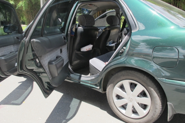 ขาย TOYOTA COROLLA ไฮทอร์ค เกียร์Auto 1.6GXI รถบ้าน ติดแก๊ส LPG ประหยัดๆ