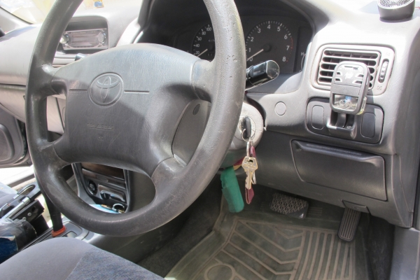 ขาย TOYOTA COROLLA ไฮทอร์ค เกียร์Auto 1.6GXI รถบ้าน ติดแก๊ส LPG ประหยัดๆ