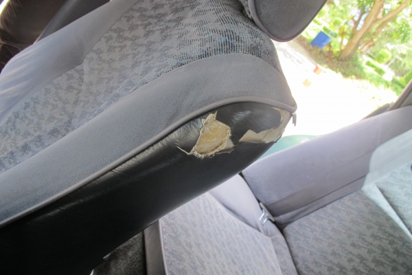 ขาย TOYOTA COROLLA ไฮทอร์ค เกียร์Auto 1.6GXI รถบ้าน ติดแก๊ส LPG ประหยัดๆ