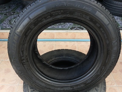 ขายยาง205/70/15 ปี 3612 MICHERLIN AGILIS   1 ชุด