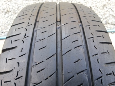 ขายยาง205/70/15 ปี 3612 MICHERLIN AGILIS   1 ชุด