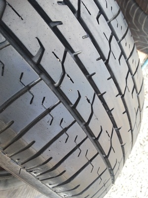 ขายยาง205/65/15 ปี 11 BRIDGESTONE B390   1  ชุด