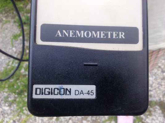 เครื่องวัดความเร็วลม อุณหภูมิ แบบชุดวัดแยกจากตัวเครื่อง วัดได้หลายหน่วยมาก(มี2 เครื่อง) เครื่องวัดความเร็วลม อุณหภูมิ แบบชุดวัดแยกจากตัวเครื่อง วัดได้หลายหน่วยมาก(มี2 เครื่อง)