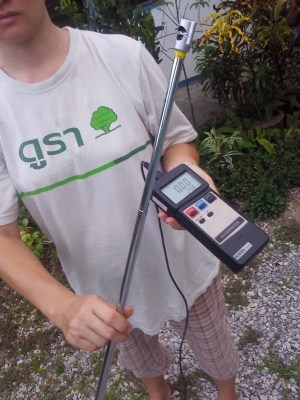 เครื่องวัดความเร็วลม อุณหภูมิ แบบชุดวัดแยกจากตัวเครื่อง วัดได้หลายหน่วยมาก(มี2 เครื่อง) เครื่องวัดความเร็วลม อุณหภูมิ แบบชุดวัดแยกจากตัวเครื่อง วัดได้หลายหน่วยมาก(มี2 เครื่อง)