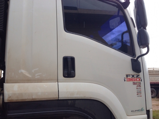 รถอิซูซุ 10 ล้อดั้ม 360 แรงม้า ปี 52 ( รถวิ่ง 18x,xxx กม. ) ( ขายแม่ลูก )  สนใจติดต่อ 081 - 6079515