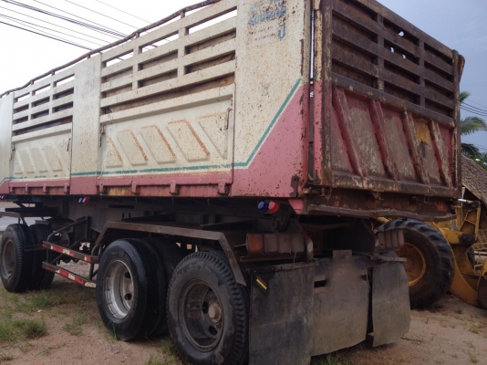 รถอิซูซุ 10 ล้อดั้ม 360 แรงม้า ปี 52 ( รถวิ่ง 18x,xxx กม. ) ( ขายแม่ลูก )  สนใจติดต่อ 081 - 6079515