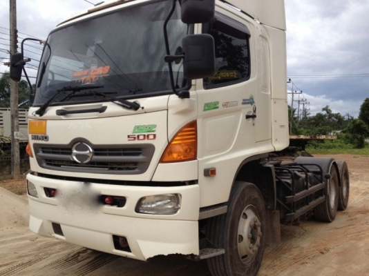 รถฮีโน่ 6 ล้อ หัวลาก 330 แรงม้า ปี 51  สนใจติดต่อ 081 - 6079515